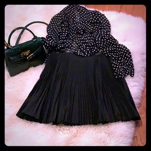 Pleated mini skirt